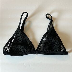 Xhilaration black crochet lace bikini swim top size small NWOT